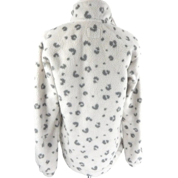 Abercrombie and Fitch Leopard Soft A&F Half Zip Fleece - Picture 3 of 3